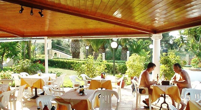 Hotel Erofili 3*